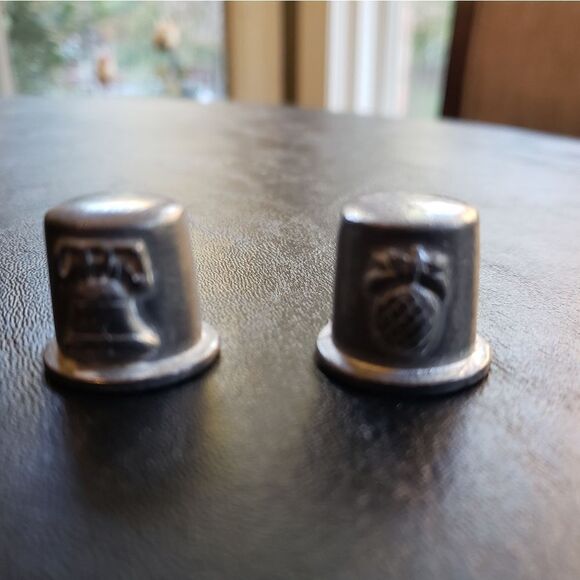 Pewter Thimbles - Picture 2 of 3